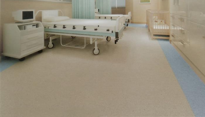 武汉医院中使用PVC塑胶地板，有着怎样的优势(图1)